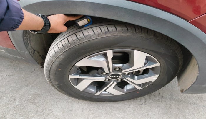 2022 KIA SONET HTX 1.0 IMT, Petrol, Manual, 54,000 km, tyre