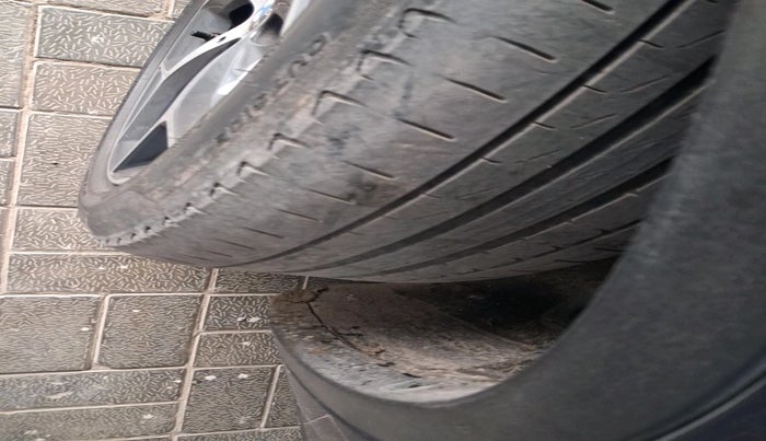 2017 BMW X1 sDrive 20d x Line, Diesel, Automatic, 1,67,545 km, tyre