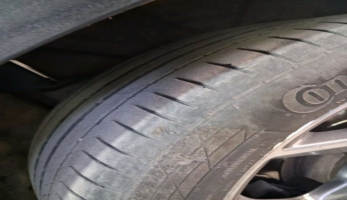 2017 BMW X1 sDrive 20d x Line, Diesel, Automatic, 1,67,545 km, tyre