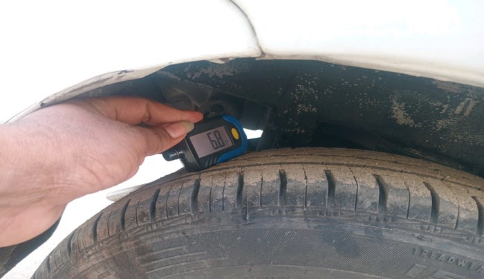 2012 Maruti Alto K10 LXI, Petrol, Manual, 50,347 km, tyre