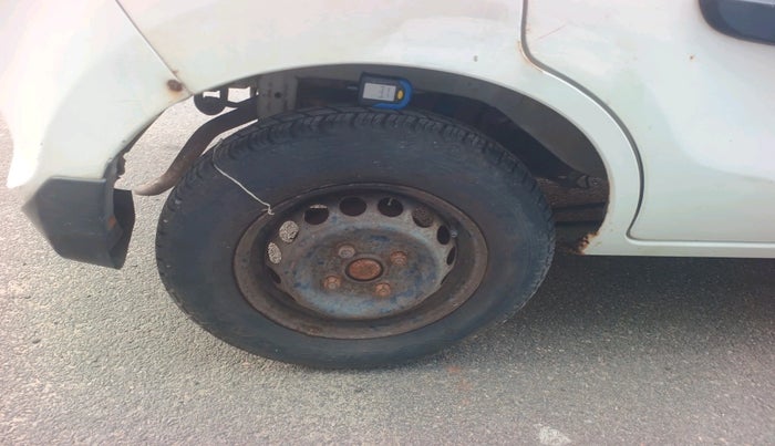 2014 Maruti Alto 800 LXI, Petrol, Manual, 54,679 km, tyre