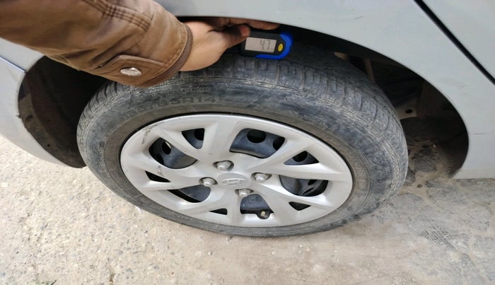 2018 Hyundai Grand i10 MAGNA 1.2 KAPPA VTVT, Petrol, Manual, 24,769 km, tyre