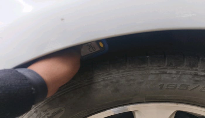 2012 Honda Civic 1.8L I-VTEC V MT, Petrol, Manual, 90,122 km, tyre