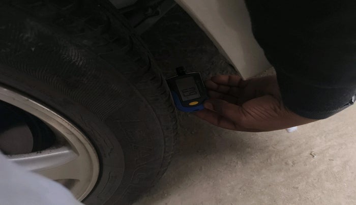 2012 Honda Civic 1.8L I-VTEC V MT, Petrol, Manual, 90,122 km, tyre