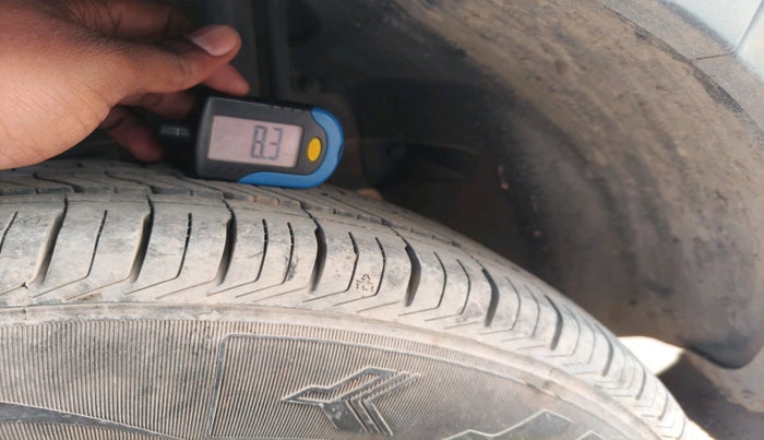 2021 Tata NEXON XM PETROL, Petrol, Manual, 61,767 km, tyre