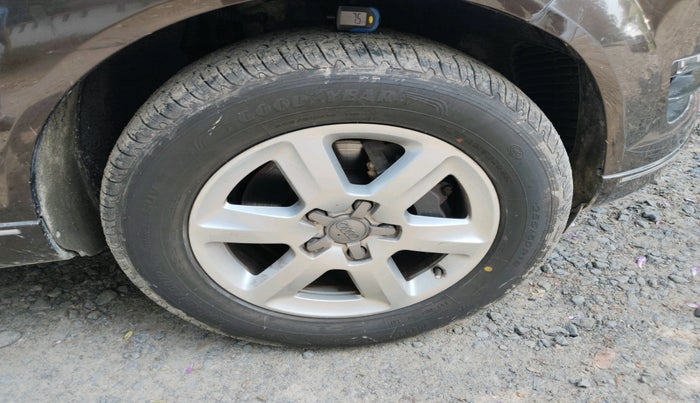 2014 Audi Q7 3.0 TDI QUATTRO, Diesel, Automatic, 86,517 km, tyre