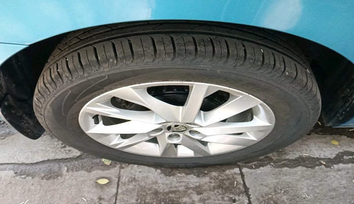 2023 Skoda SLAVIA Ambition 1.5L TSI, Petrol, Manual, 6,562 km, tyre