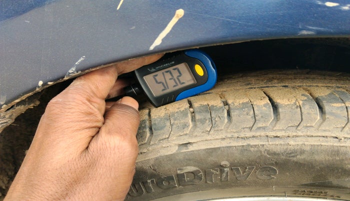 2018 Maruti Ciaz ALPHA 1.5 SHVS PETROL, Petrol, Manual, 1,11,645 km, tyre