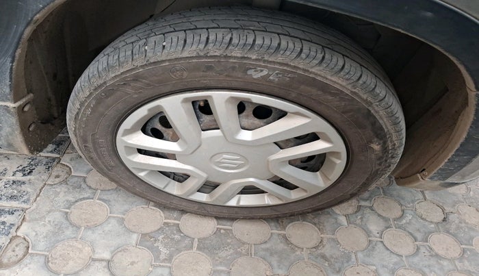 2017 Maruti Vitara Brezza VDI (O), Diesel, Manual, 57,094 km, tyre