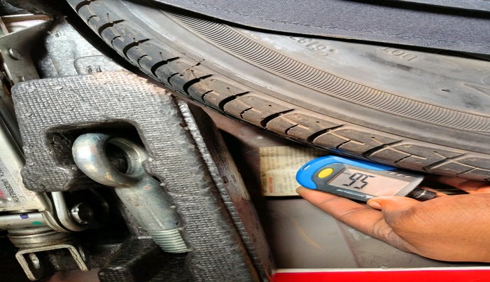 2014 Honda Amaze 1.2L I-VTEC S AT, Petrol, Automatic, 80,499 km, tyre