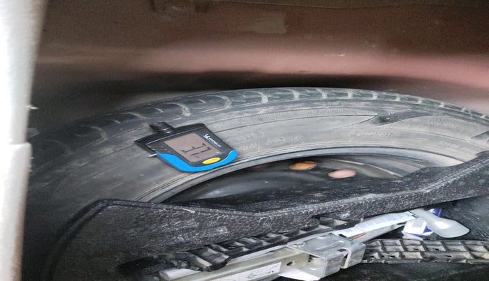 2016 Maruti Celerio ZXI AMT, Petrol, Automatic, 35,681 km, tyre