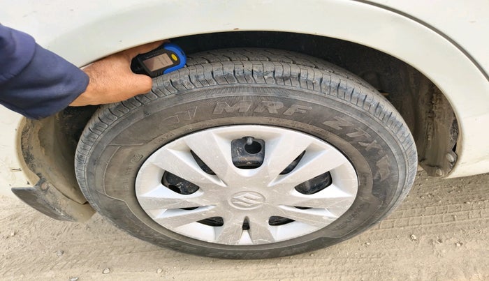 2012 Maruti Swift Dzire VDI, Diesel, Manual, 1,47,440 km, tyre