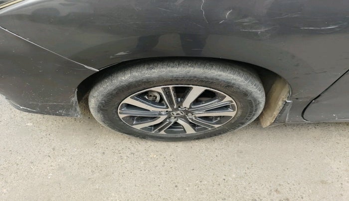 2017 Honda City 1.5L I-VTE V CVT, Petrol, Automatic, 75,258 km, tyre