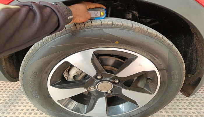 2017 Tata NEXON XZ PLUS DIESEL DUAL TONE, Diesel, Manual, 55,478 km, tyre