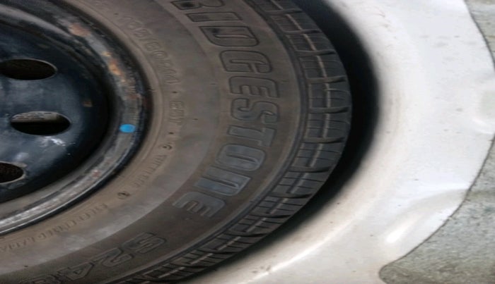 2014 Maruti Ritz VXI, Petrol, Manual, 71,369 km, tyre