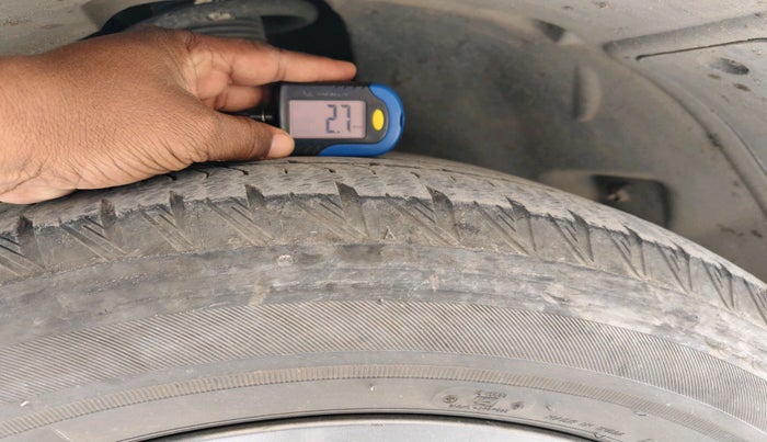 2021 Tata Safari XT PLUS, Diesel, Manual, 1,02,750 km, tyre