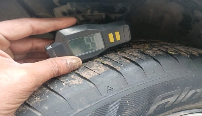 2019 Hyundai VENUE S 1.0 TURBO MT, Petrol, Manual, 27,648 km, tyre