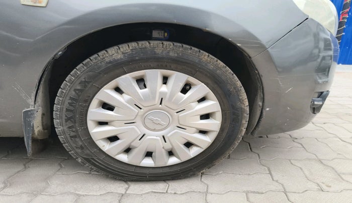 2014 Chevrolet Sail UVA 1.3 LS, Diesel, Manual, 1,23,787 km, tyre