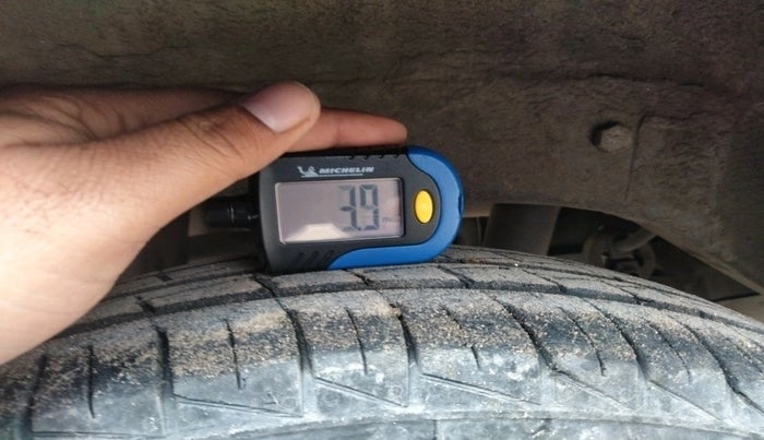 2022 Maruti Alto VXI, Petrol, Manual, 31,274 km, tyre