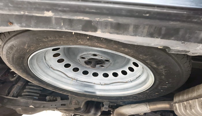 2023 Mahindra XUV700 AX 5 P AT 5 STR, Petrol, Automatic, 46,752 km, tyre