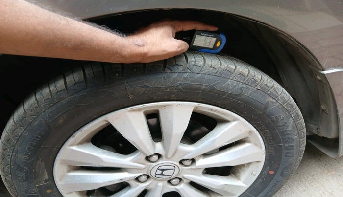 2012 Honda City 1.5L I-VTEC V MT, Petrol, Manual, 1,00,507 km, tyre