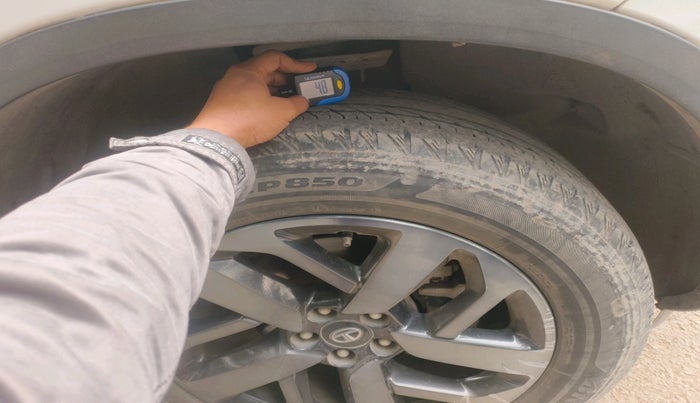 2022 Tata Safari XZA PLUS, Diesel, Automatic, 37,192 km, tyre