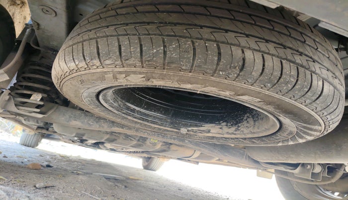 2025 KIA CARENS Gravity 1.5 Petrol MT, Petrol, Manual, 4,338 km, tyre