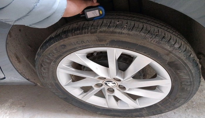 2023 Skoda SLAVIA AMBITION 1.5L TSI AT, Petrol, Automatic, 9,718 km, tyre