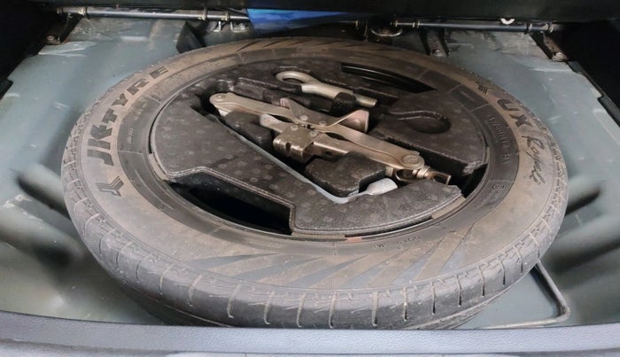 2018 Maruti S Cross ZETA 1.3, Diesel, Manual, 1,03,452 km, tyre