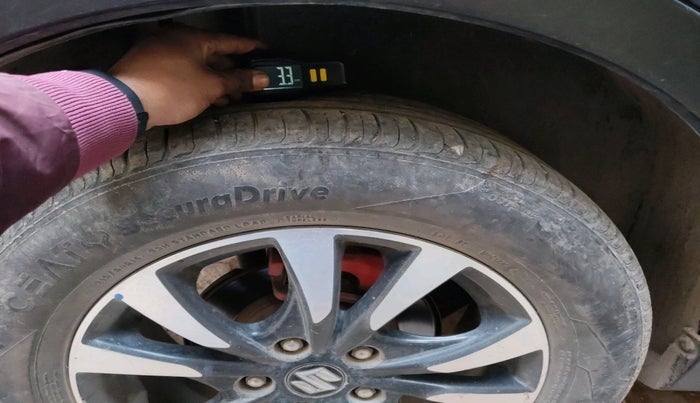 2018 Maruti S Cross ZETA 1.3, Diesel, Manual, 1,03,452 km, tyre