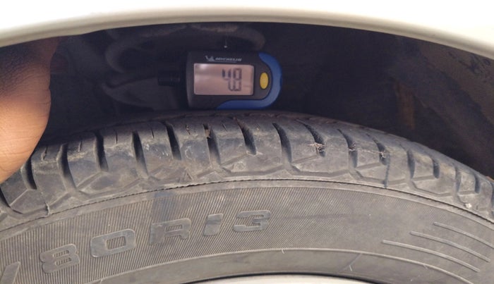 2012 Hyundai i10 MAGNA 1.2, Petrol, Manual, 34,598 km, tyre