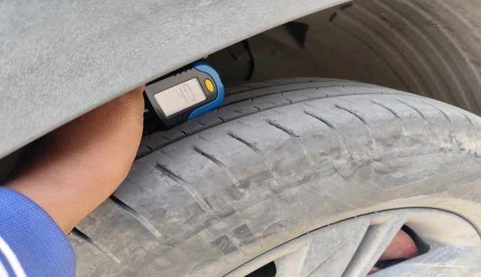 2023 Hyundai Creta S PLUS KNIGHT 1.5 PETROL DUAL TONE, Petrol, Manual, 59,391 km, tyre