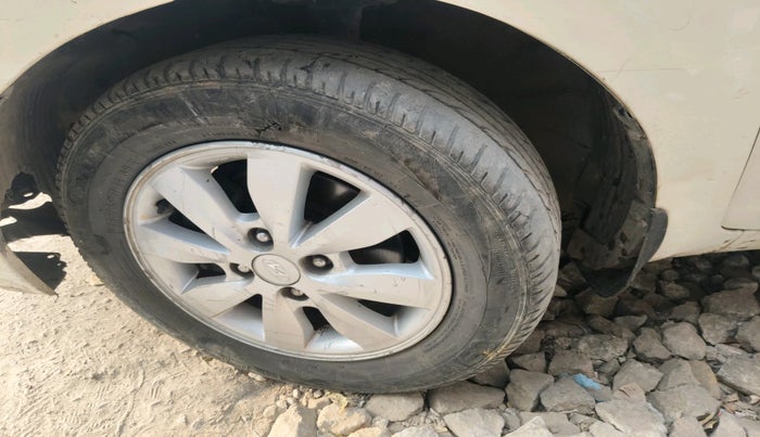 2014 Hyundai i20 ASTA 1.4 CRDI, Diesel, Manual, 65,211 km, tyre