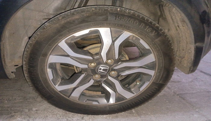 2018 Honda WR-V 1.5L I-DTEC VX MT, Diesel, Manual, 92,147 km, tyre