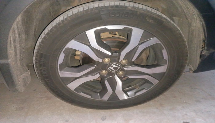 2018 Honda WR-V 1.5L I-DTEC VX MT, Diesel, Manual, 92,147 km, tyre