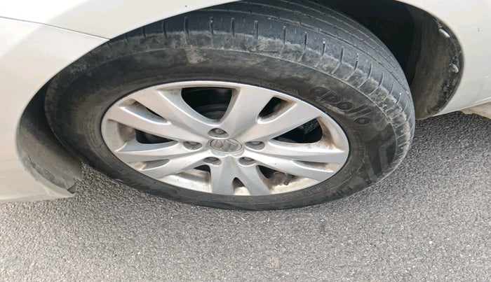 2015 Maruti Ertiga ZDI, Diesel, Manual, 1,13,564 km, tyre