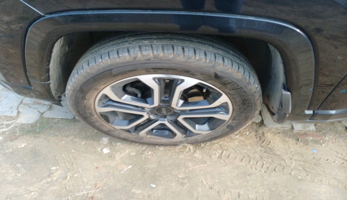 2023 Jeep Compass MODEL S (O) 1.4 PETROL DCT, Petrol, Automatic, 39,355 km, tyre