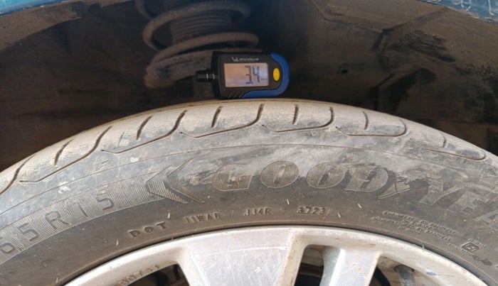 2012 Maruti Swift Dzire ZDI, Diesel, Manual, 78,474 km, tyre