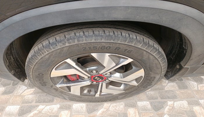 2021 KIA SONET GTX PLUS 1.0 IMT, Petrol, Manual, 8,241 km, tyre