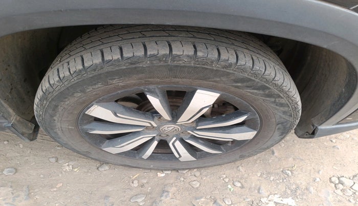 2019 MG HECTOR SHARP 1.5 DCT PETROL, Petrol, Automatic, 57,325 km, tyre