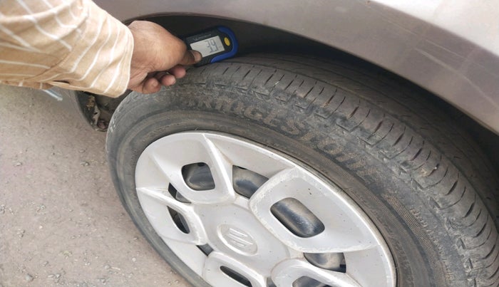 2017 Maruti IGNIS DELTA 1.2, Petrol, Manual, 41,197 km, tyre