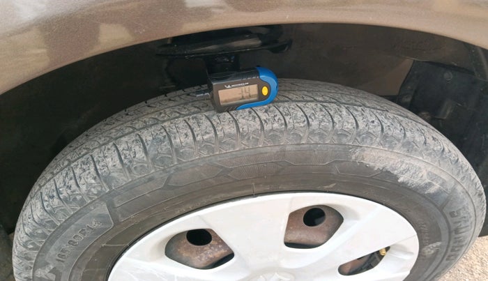 2014 Maruti Ritz VXI, Petrol, Manual, 38,032 km, tyre