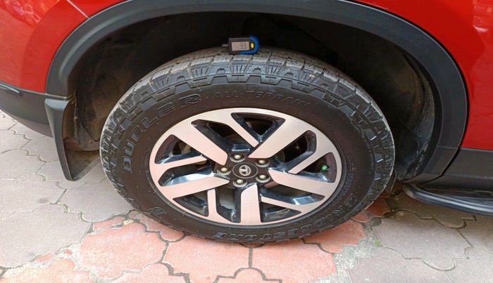 2023 Tata Harrier XZA PLUS O , Diesel, Automatic, 40,554 km, tyre