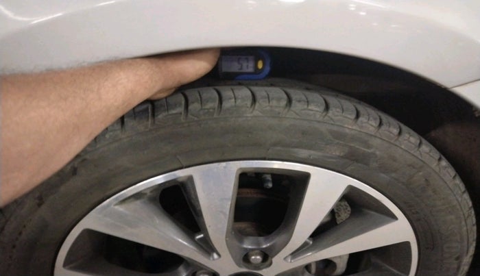 2016 Hyundai Verna 1.6 VTVT SX, Petrol, Manual, 53,440 km, tyre