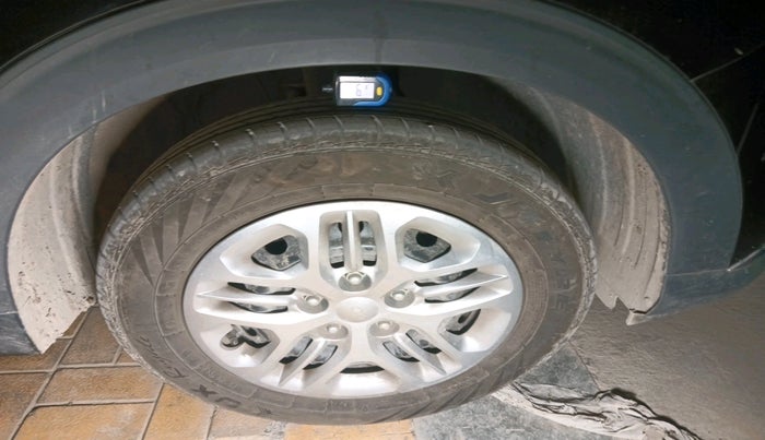 2025 KIA CARENS Premium (O) 1.5 Petrol 7 STR, Petrol, Manual, 8,636 km, tyre