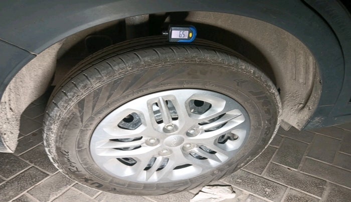 2025 KIA CARENS Premium (O) 1.5 Petrol 7 STR, Petrol, Manual, 8,636 km, tyre