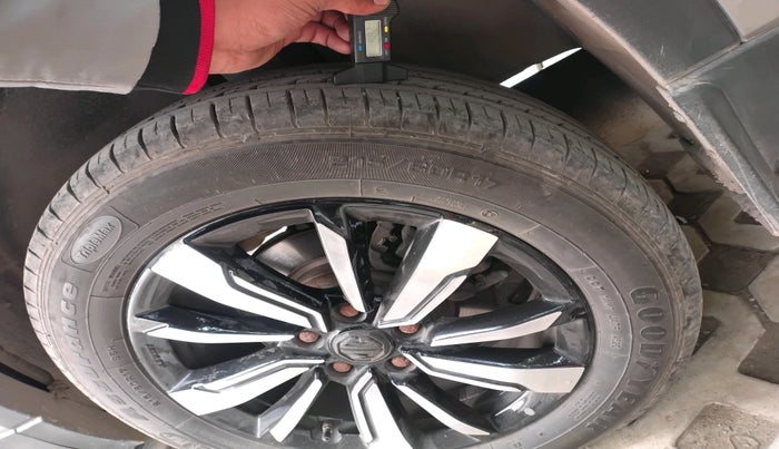 2020 MG HECTOR SHARP 1.5 DCT PETROL, Petrol, Automatic, 34,235 km, tyre