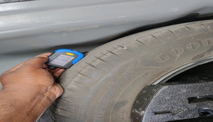 2022 Skoda SLAVIA AMBITION 1.0L TSI MT, Petrol, Manual, 63,339 km, tyre