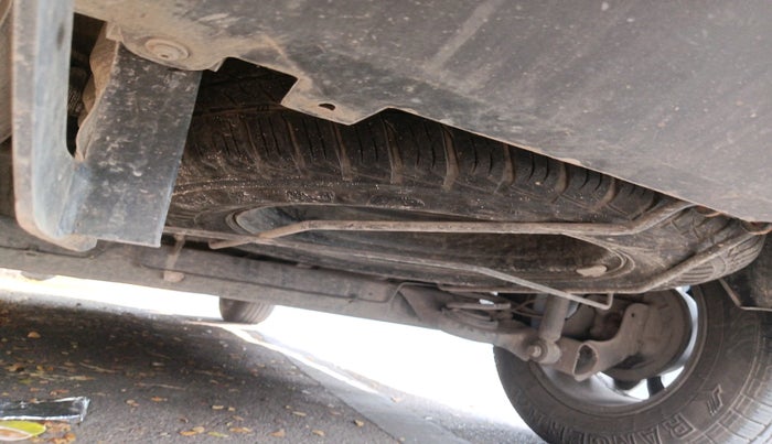 2014 Nissan Terrano XL D PLUS, Diesel, Manual, 88,015 km, tyre