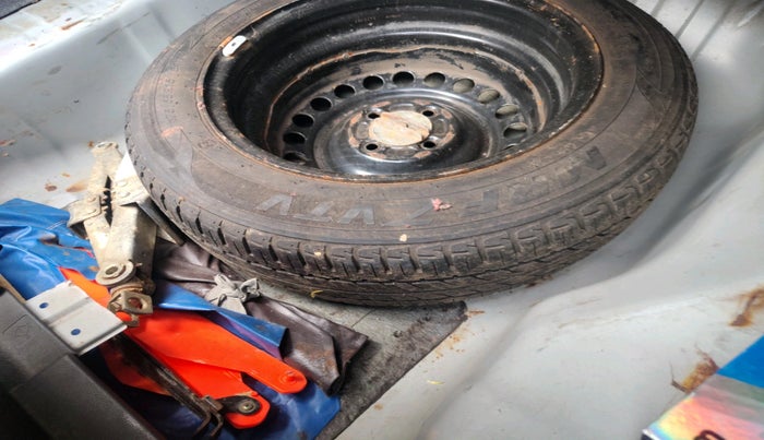 2015 Honda City 1.5L I-VTEC SV, Petrol, Manual, 73,488 km, tyre